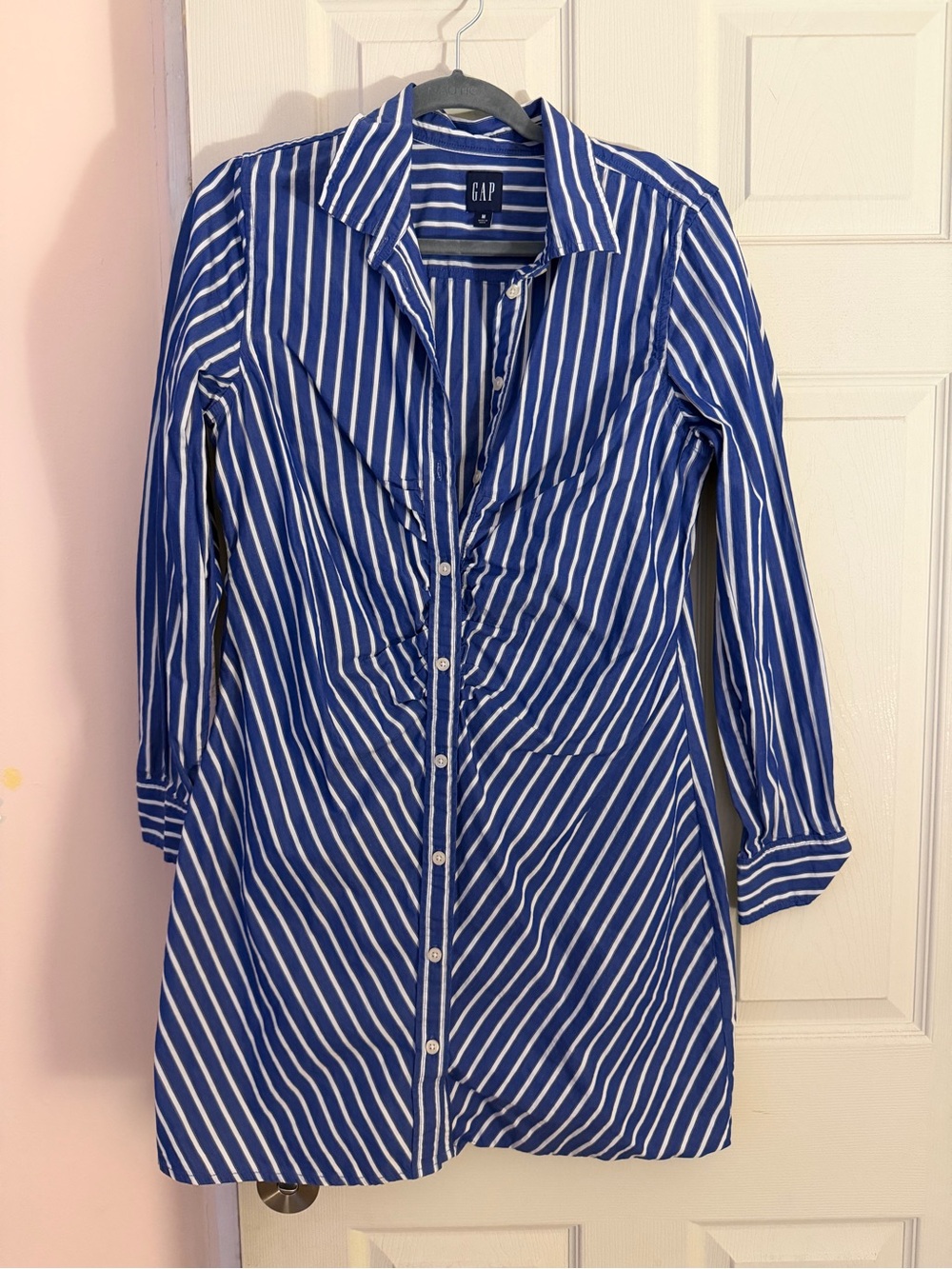 GAP Navy Blue and White Striped Shirt